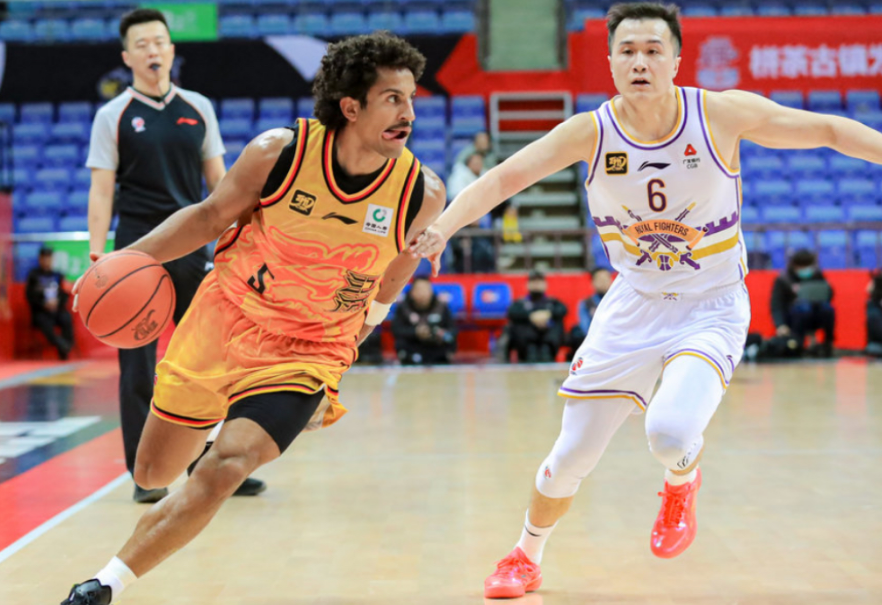 九游官网入口注册-包含转折点！波特兰开拓者绝杀压哨；CBA常规赛赛后攻防权衡；压力陡增；轮换策略成焦点的词条
